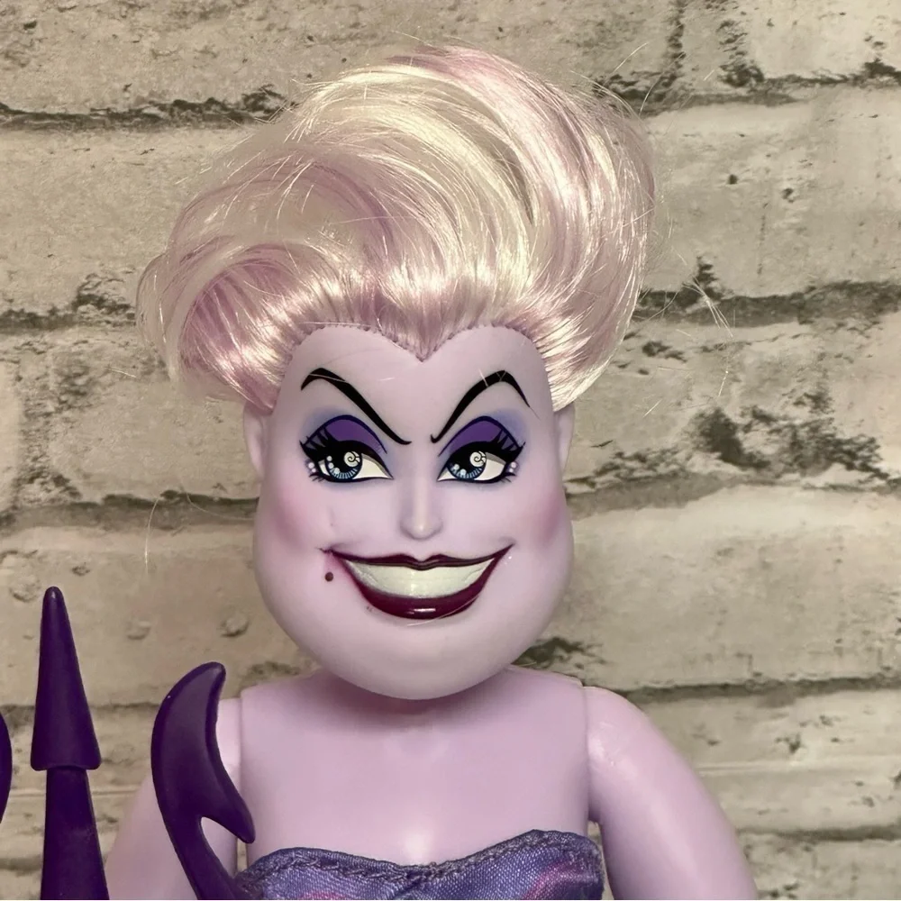 Disney Princess Villains Ursula Fashion Doll Accessory Removable Clothes Staff